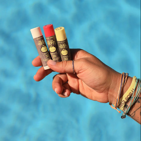 יחידות 3  -  SPF 3מארז שפתוני לחות עם הגנה 0
